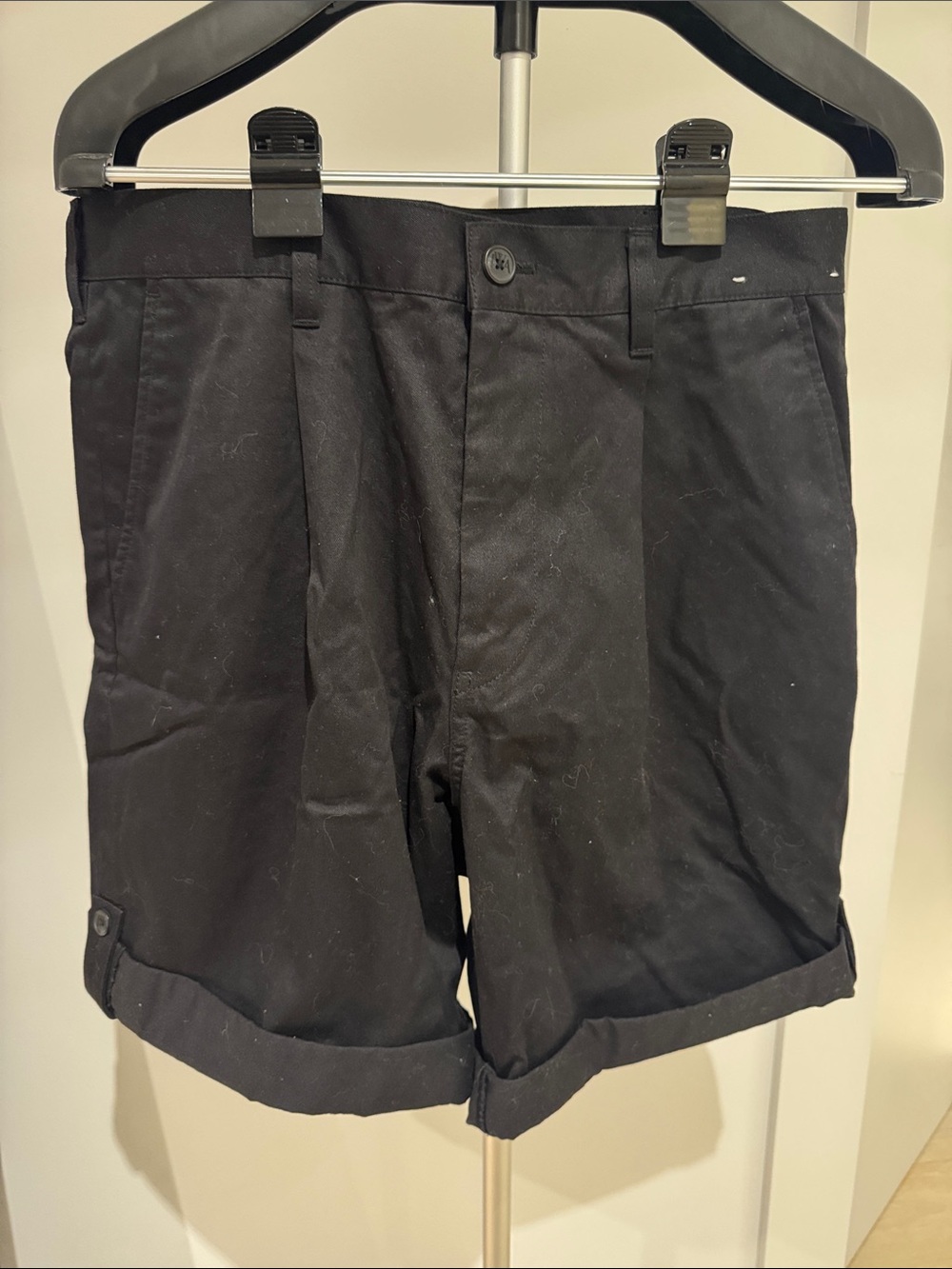 JWA X Uniqlo Men's Black Casual Roll-Cuff Shorts